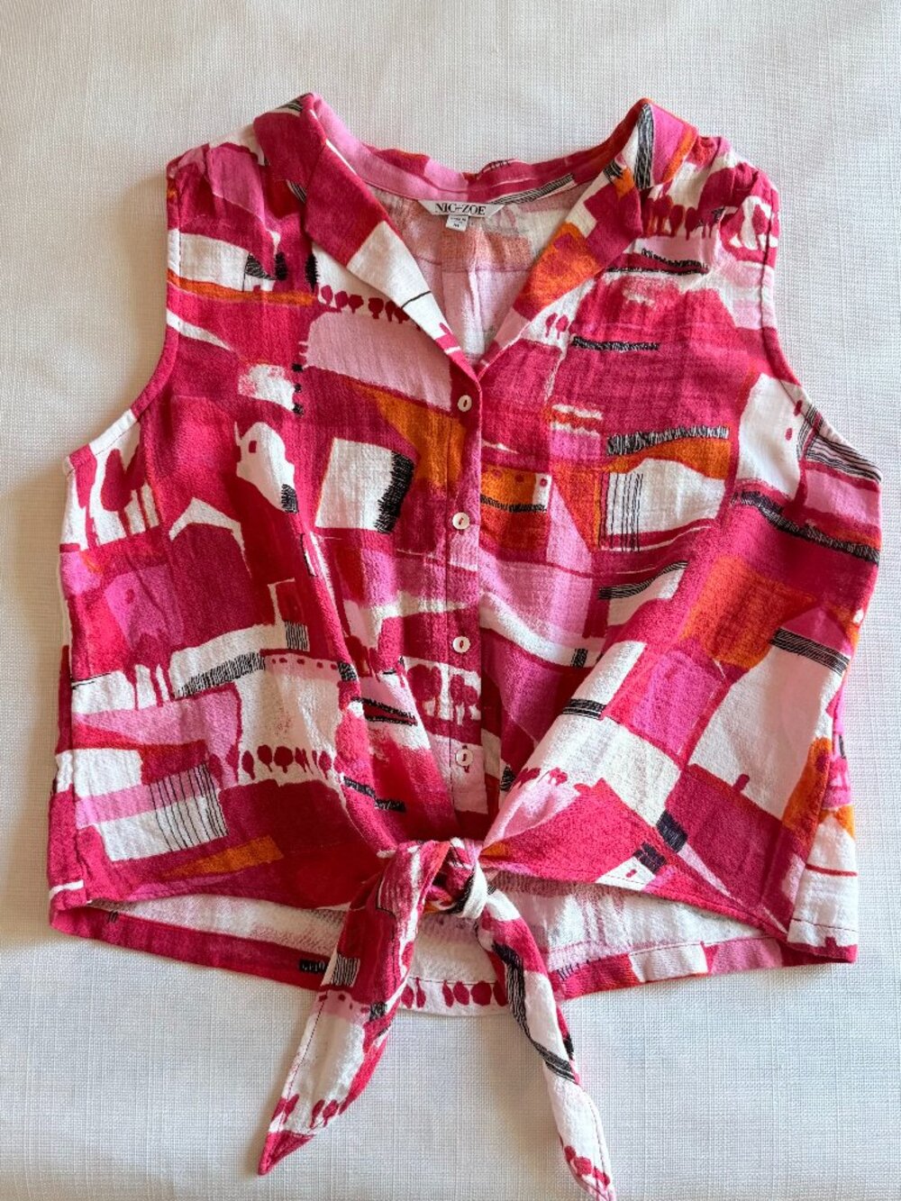 NIC+ZOE Pink Abstract Graphic Print Sleeveless Tie Front Button Up Top